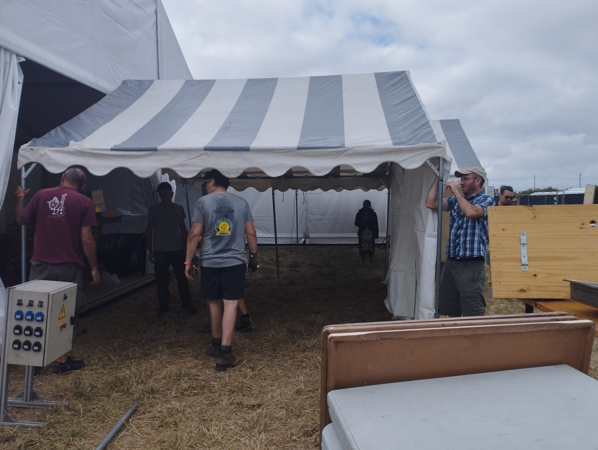 Le bar de la guinguette